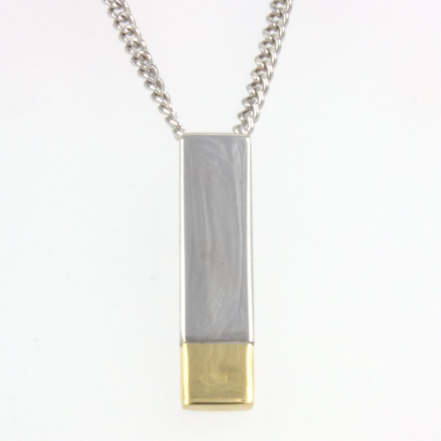 18ct gold 2 tone 18 inch Pendant with chain